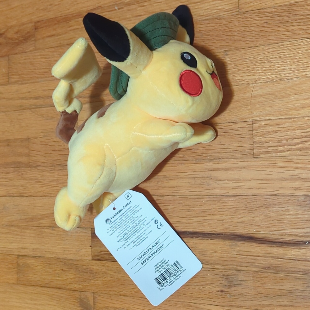 Safari Pikachu Pokemon Centre Plush New With Tags